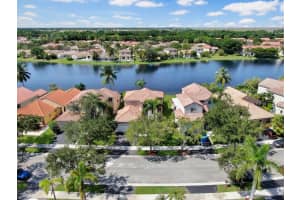 840 Stanton Dr, Weston, FL 33326, Sold 12/16/21