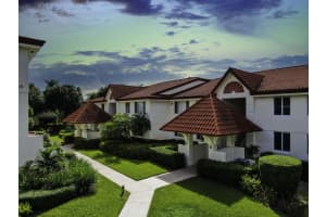 105 Half Moon Cir APT B1, Hypoluxo, FL 33462, Sold 11/15/21