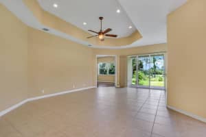 6791 SE Twin Oaks Cir, Stuart, FL 34997, Sold 01/05/22