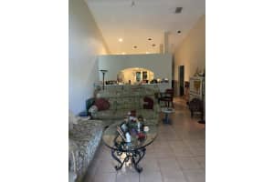 149 N Lakeshore Dr, Hypoluxo, FL 33462, Sold 01/14/22