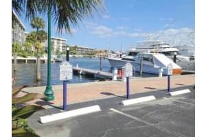 1030 US-1, North Palm Beach, FL 33408, Sold 02/27/22