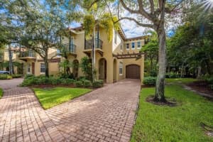 2812 Eagle Rock Cir, West Palm Beach, FL 33411, Sold 01/20/22