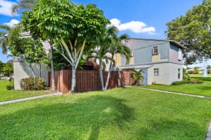 20 Crossings Cir, Boynton Beach, FL 33435, Sold 12/17/21