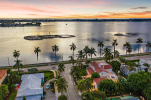 2737 S Flagler Dr, West Palm Beach, FL 33405, Sold 08/22/22