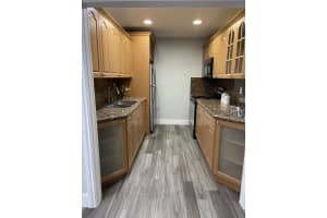5674 NW 195th Terrace, Miami Gardens, FL 33055, Sold 01/04/22