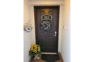 12568 Shoreline Dr, Wellington, FL 33414, Sold 12/15/21