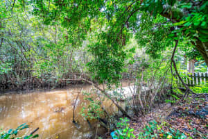 1006 Mohican Blvd, Jupiter, FL 33458, Sold 04/15/22