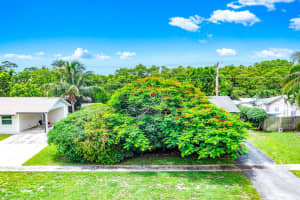 1006 Mohican Blvd, Jupiter, FL 33458, Sold 04/15/22