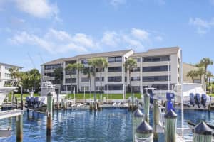 522 Oak Harbour Dr, Juno Beach, FL 33408, Sold 06/01/22