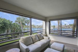 522 Oak Harbour Dr, Juno Beach, FL 33408, Sold 06/01/22