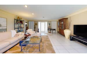 939 Eve St, Delray Beach, FL 33483, Sold 03/31/22