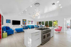 325 S Atlantic Dr, Lake Worth, FL 33462, Sold 11/17/21