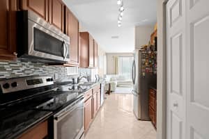 874 Pipers Cay Dr, West Palm Beach, FL 33415, Sold 11/23/21