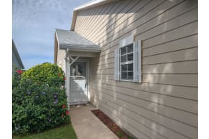 4039 Gator Trace Rd, Fort Pierce, FL 34982, Sold 12/06/21