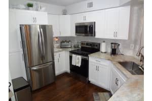 500 Scotia Dr, Hypoluxo, FL 33462, Sold 01/03/22