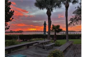 3738 Outrigger Dr, Fort Pierce, FL 34946, Sold 12/17/21