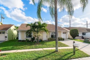 5273 Blueberry Hill Ave, Lake Worth, FL 33463, Sold 01/19/22