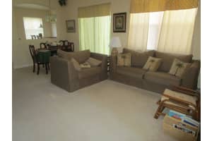 5613 Sun Pointe Dr, Fort Pierce, FL 34951, Sold 12/22/21