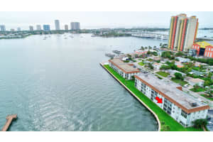 410 Wilma Cir, Riviera Beach, FL 33404, Sold 12/14/21
