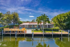 23 Teach Rd, Palm Beach Gardens, FL 33410, Sold 01/03/22