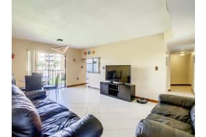 1820 W 53rd St, Hialeah, FL 33012, Sold 11/10/21