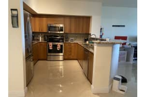 255 NE 3rd Ave, Delray Beach, FL 33444, Sold 11/18/21