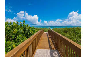 2700 N Hwy A1A, Fort Pierce, FL 34949, Sold 12/01/21