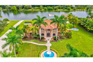 5660 Lago Del Sol Dr, Lake Worth, FL 33449, Sold 04/05/22