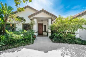 952 NW 8th St, Boca Raton, FL 33486, Sold 12/20/21