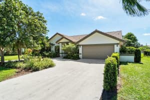 952 NW 8th St, Boca Raton, FL 33486, Sold 12/20/21