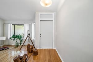 952 NW 8th St, Boca Raton, FL 33486, Sold 12/20/21