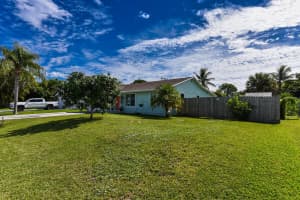1818 SE Harrison St, Stuart, FL 34997, Sold 12/16/21