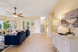 256 W Bay Cedar Cir, Jupiter, FL 33458, Sold 03/18/22