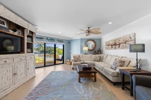 931 Palm Trail, Delray Beach, FL 33483, Sold 01/03/22