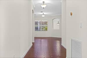 5495 55th St, Vero Beach, FL 32967, Sold 03/16/22
