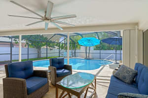 274 NE 24th Ct, Boca Raton, FL 33431, Sold 12/17/21