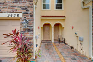 9436 SW Merlin Ct, Stuart, FL 34997, Sold 11/29/21