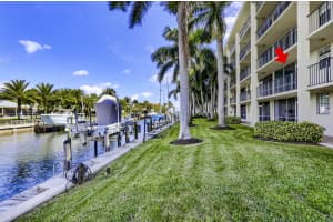 109 Paradise Harbour Blvd, North Palm Beach, FL 33408, Sold 12/29/21