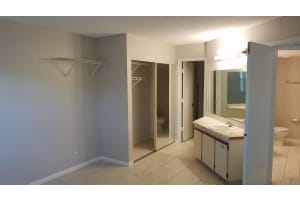 1526 SE Royal Green Cir, Port St. Lucie, FL 34952, Sold 03/22/22