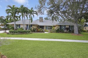 1256 Holly Cove Dr, Jupiter, FL 33458, Sold 01/24/22