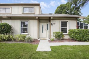 24 Maplecrest Cir, Jupiter, FL 33458, Sold 12/01/21