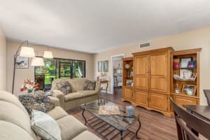 2513 S 17th St APT 104, Fort Pierce, FL 34982, Sold 12/27/21