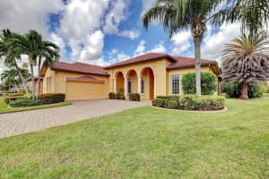 956 SW Grand Reserve Blvd, Port St. Lucie, FL 34986, Sold 01/10/22