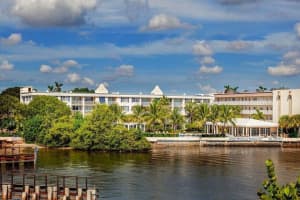 631 E Woolbright Rd, Boynton Beach, FL 33435, Sold 01/25/22