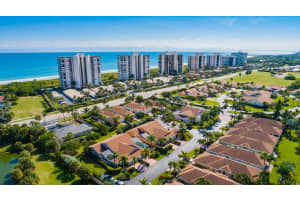 3266 Lakeshore Dr, Fort Pierce, FL 34949, Sold 01/14/22