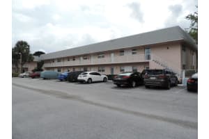 18081 SE Country Club Dr, Jupiter, FL 33469, Sold 11/15/21