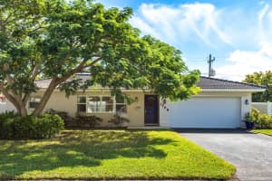 1588 NW 9th St, Boca Raton, FL 33486, Sold 11/12/21
