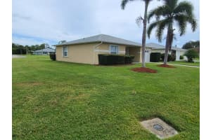 5700 Thatch Pl, Fort Pierce, FL 34982, Sold 12/06/21