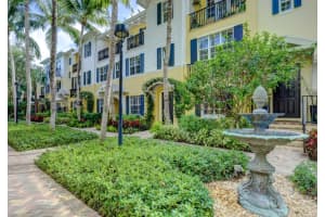 333 S Bromeliad, West Palm Beach, FL 33401, Sold 02/11/22