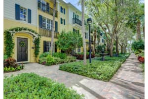 333 S Bromeliad, West Palm Beach, FL 33401, Sold 02/11/22